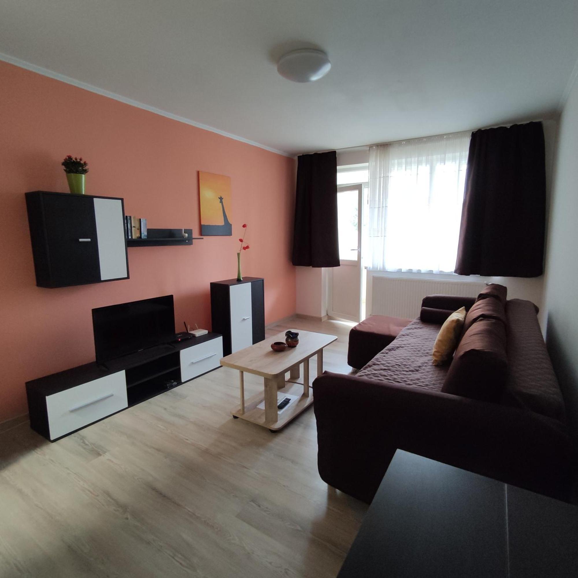 Zoldrebi Apartment ทูร์ดา ภายนอก รูปภาพ